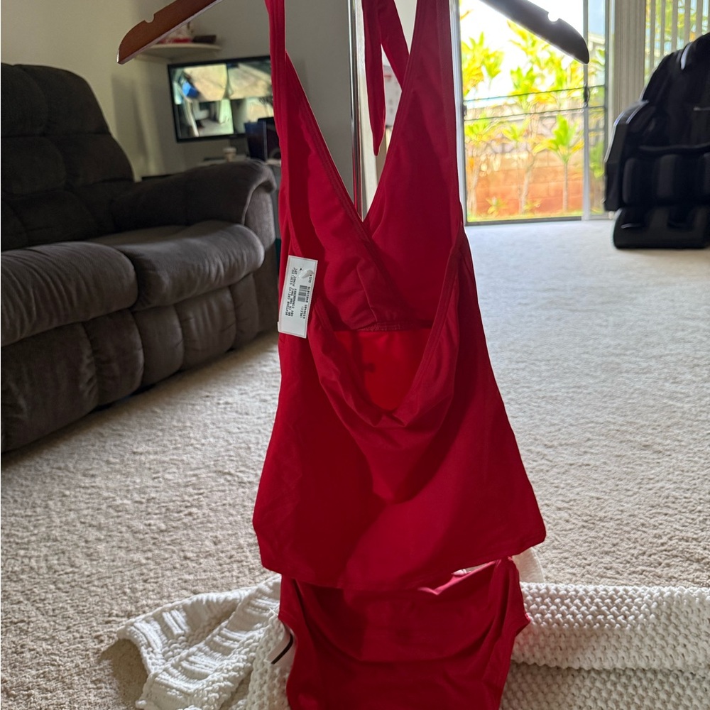 NWT Wm’s Lands End XSL Strawberry Red Halter 2pc. Hi-Cut Bikini